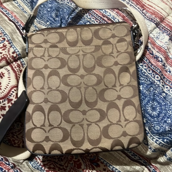 Coach Legacy Brown Swingpack Crossbody - Picture 4 of 6